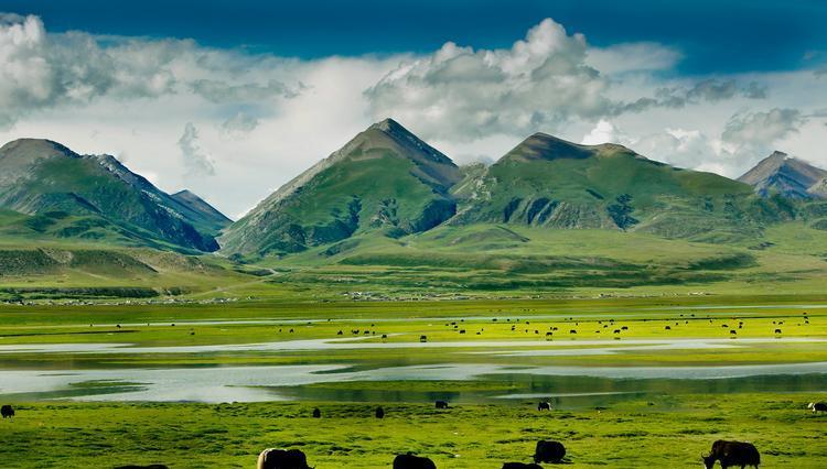 本溪|比拉萨神秘，景色不输川西，“门票全免”的青海小城，低调无比