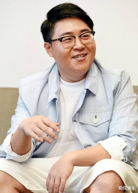 郝劭文|郝劭文被隔离，直播时心情低迷，娶一个有6岁女儿的离异妇女