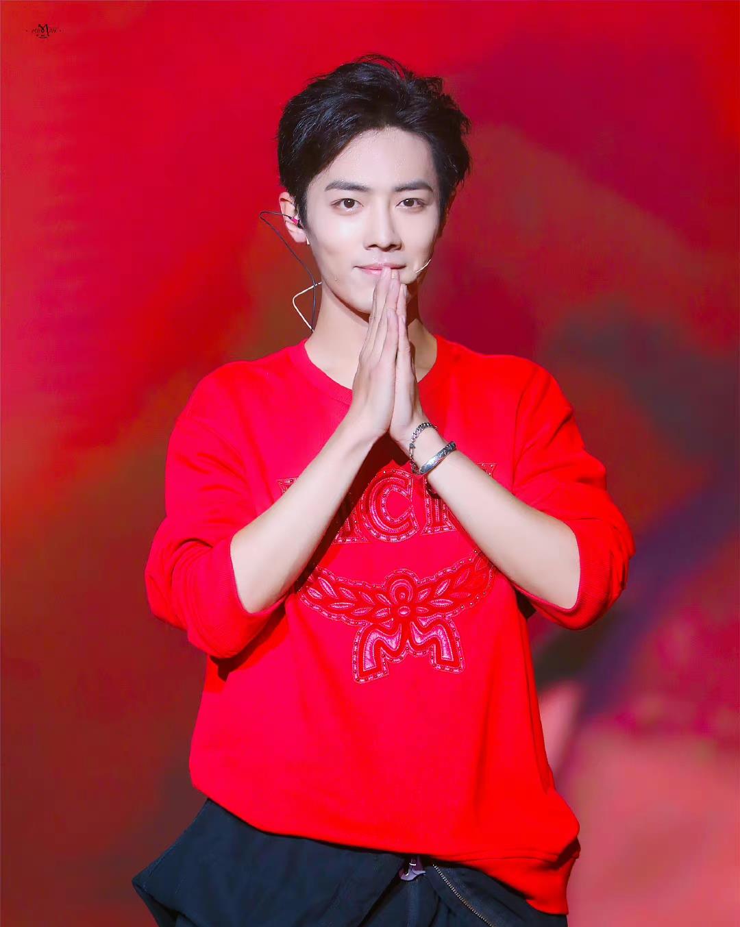 肖战|肖战官宣美妆代言后的效应，品牌官网都“崩溃”，还有多国热搜