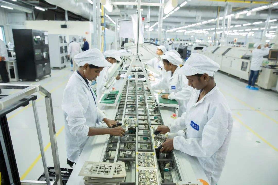 小米科技|中国手机刚称霸印度市场,莫迪就来查税了?