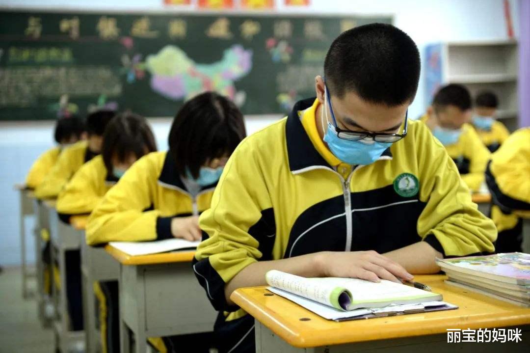 考试|22年高考生真挺难，考试难度或“上涨”，想要考入心仪院校不容易