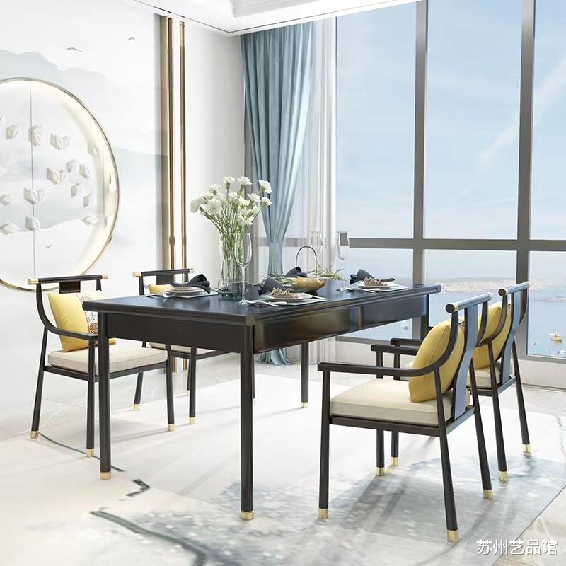 新中式打造清新自然 现代轻奢之雅居