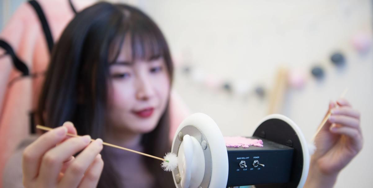 前程无忧|“哄睡师”打着合法旗号，进行“不正经交易”，部分人月薪达3万