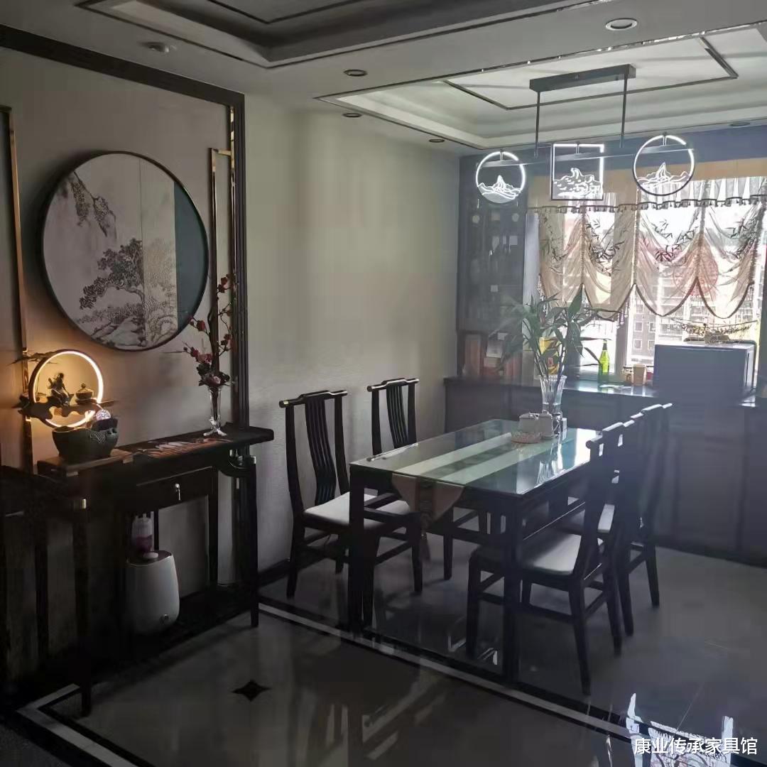 新中式设计,打破空间的限制,凝结中式的文人雅趣