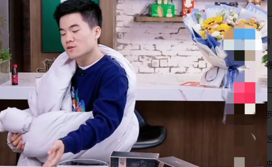 董宇辉|董宇辉“红了以后，咋说呢，五花大绑！也没有自由！”