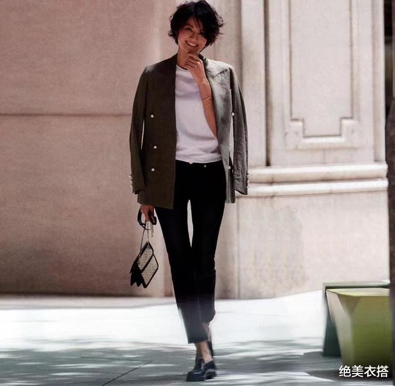 越乱穿、越时髦？穿搭高手推崇的“混搭”精髓，为什么建议必懂？