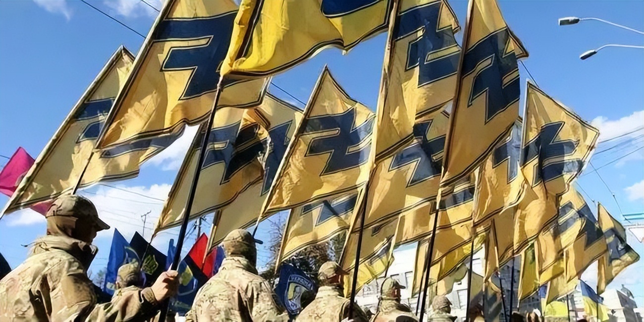 马克西姆|世界格斗冠军加入亚速营！被俄军击毙