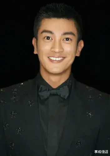 央视春晚|杜江咋成春晚的“彩蛋”了，一条动态引发关注，网友们看后不淡定了