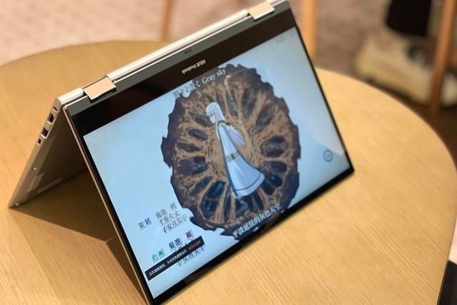 华硕|2022学生党换机怎么选?华硕华为高品质装备推荐,体验高效上网课