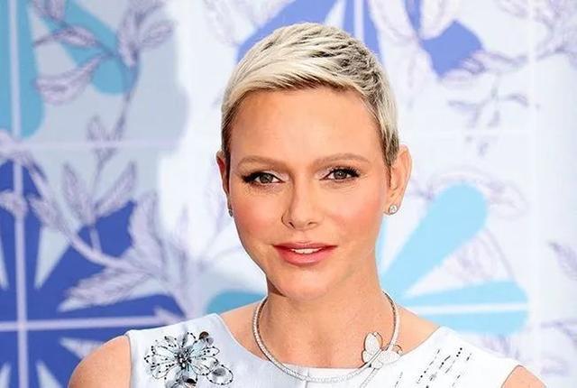 夏琳|摩纳哥王妃复仇记:出轨逼婚?花光老公财产!