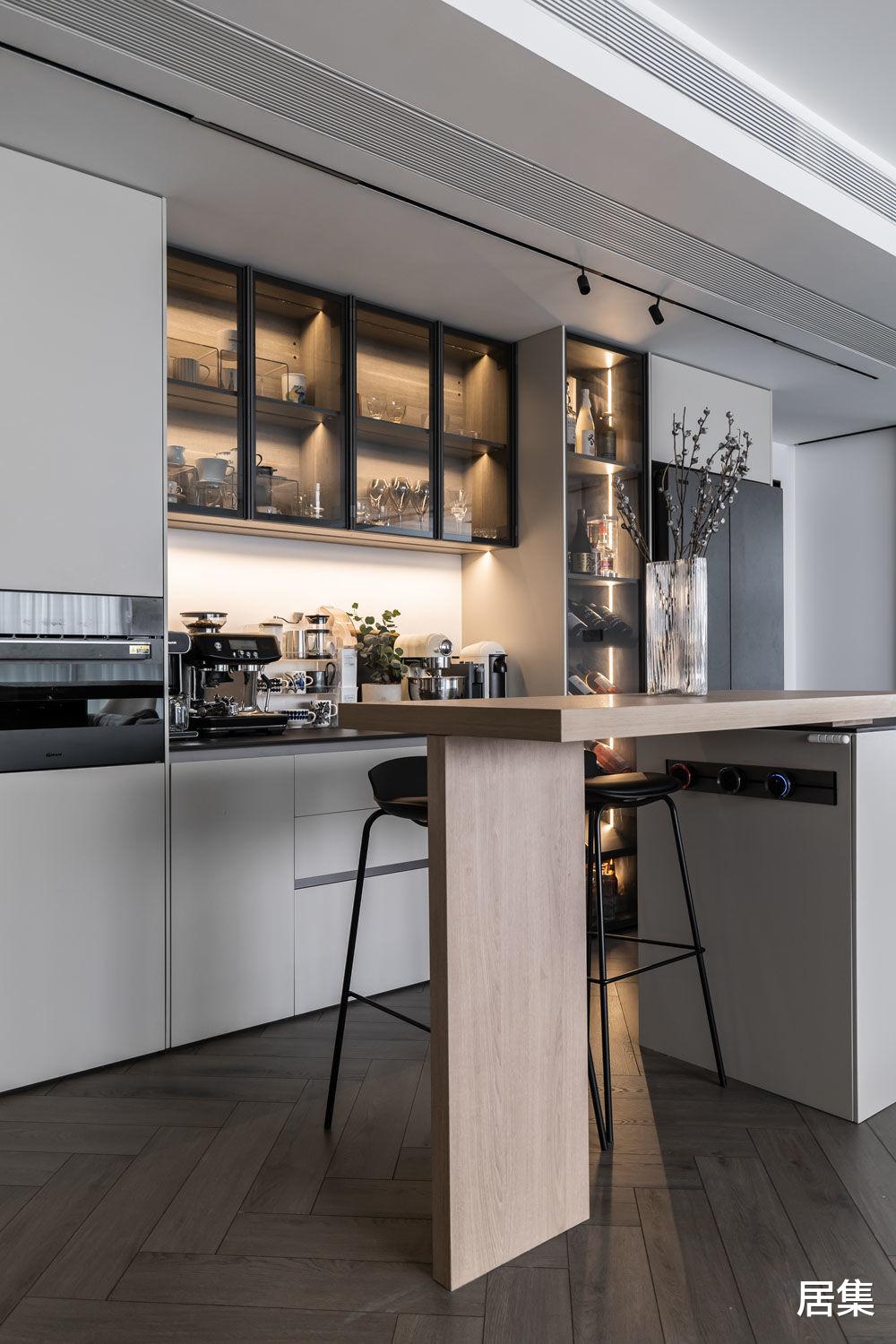 这个家明亮通透会呼吸,充满独特的吸引力,处处都有小惊喜