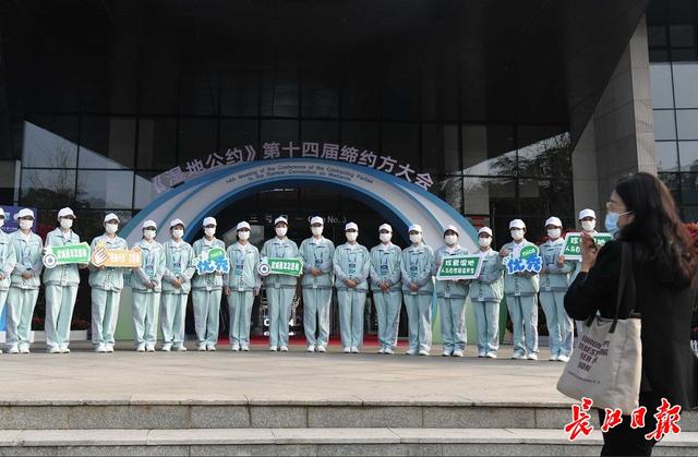 全国主流媒体记者聚焦东湖