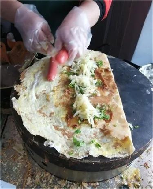 案件:河北2名女学生购物时突然失踪,煎饼店老板:已经成了腌肉