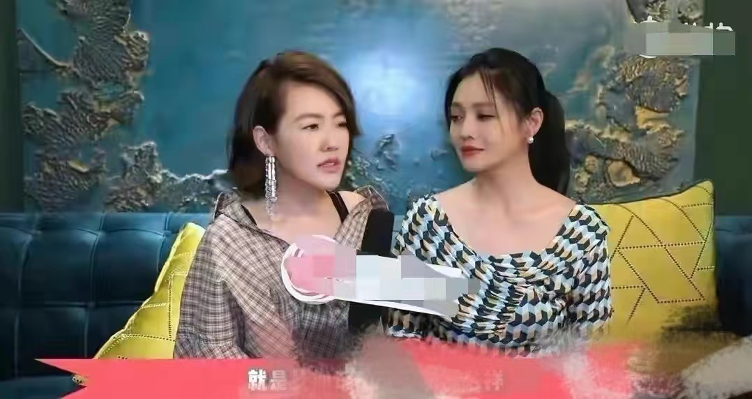 大S|大S离婚后首现身！穿低领衣模样大变笑容勉强，脸小身材却太壮了