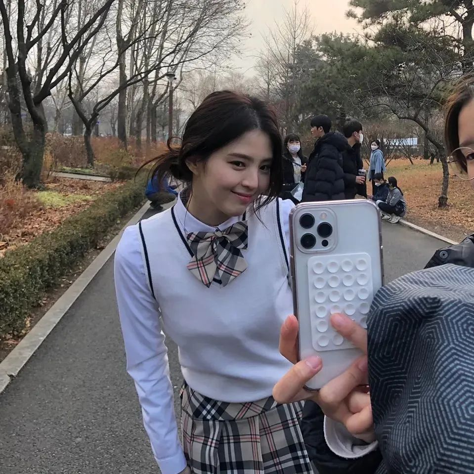 韩素希|“韩国最美小三”爆红后全款买2亿豪宅!如今被曝在居酒屋打工?