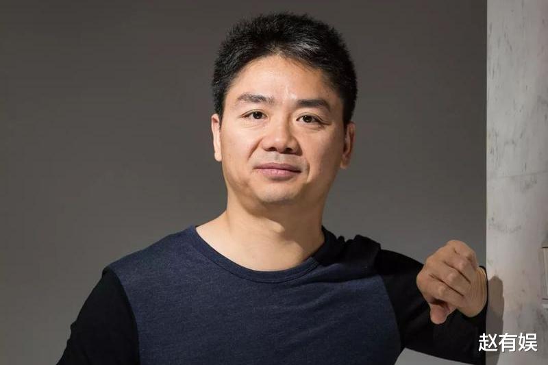 刘强东|京东掌门人刘强东：娶小19岁奶茶妹妹，儿子是他一生的“痛”