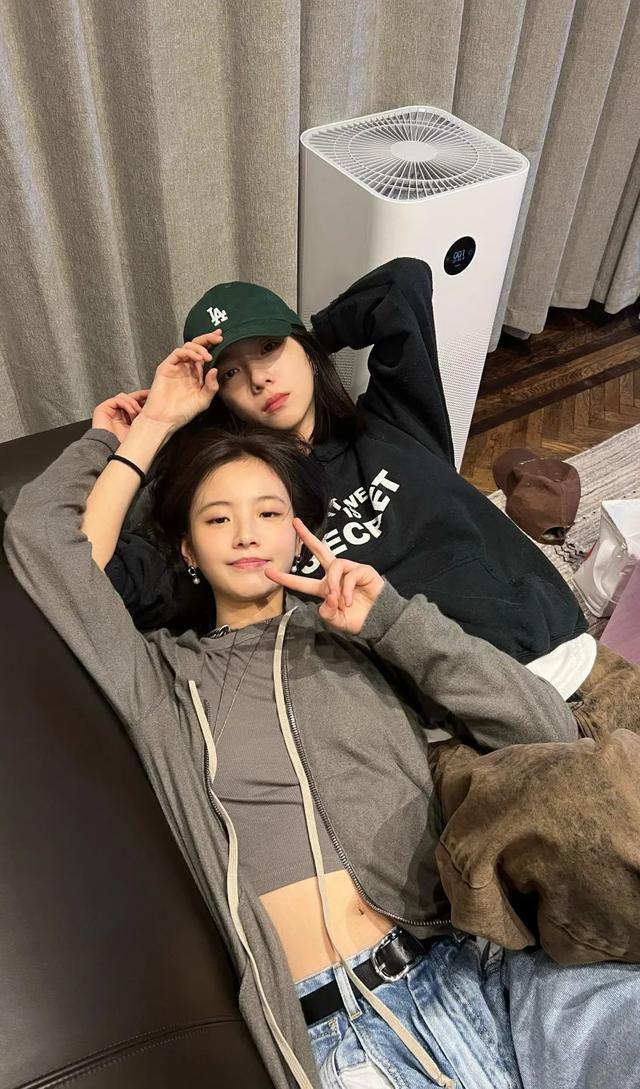 明星素颜 素颜和解?不如摆脱所谓强权定义的“美”