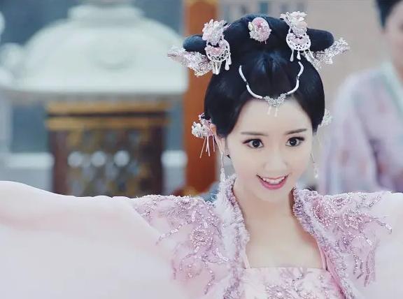 人物设定|这十二位演员，把女二号演成了女主角，观众都傻傻分不清