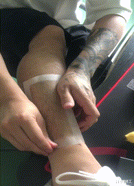 |“钓鱼钓出来个破石头，看起来很值钱”还是放回去心里踏实点！