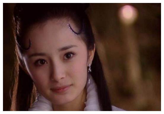 杨幂|那些明明很美却被造型师坑惨的女明星,杨幂霍思燕刘亦菲统统上榜