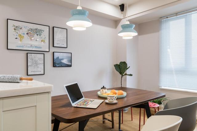 明堂暗室”很重要，但先天采光差的小客厅，怎么变得明亮呢？