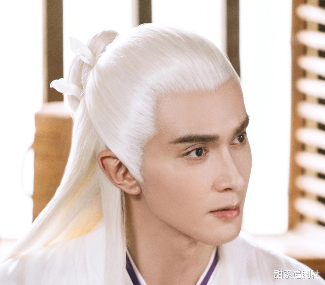 高伟光|高伟光新戏开机，高马尾卷发抢眼，剧作能杀出重围吗？