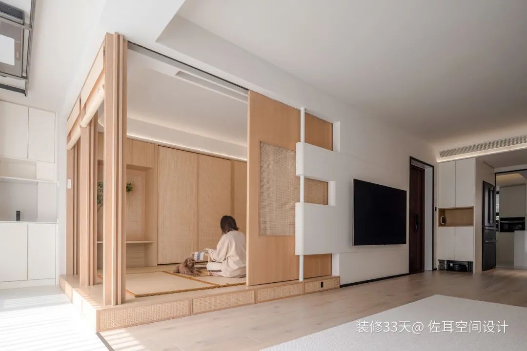 装修设计:125平现代简约素雅温馨三室