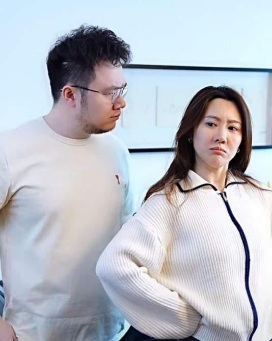 宋丹丹|宋丹丹儿子巴图：在父母离异的阴影中长大，27岁结婚儿子已满3岁