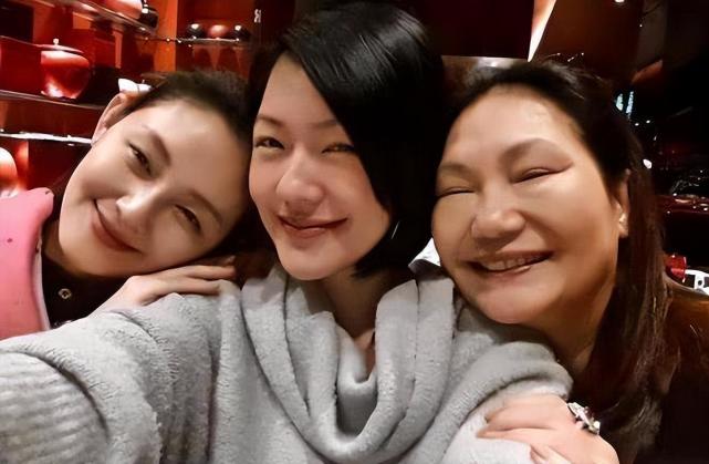 凯特王妃|徐家这样的“王者”段位,只是“青铜”的汪小菲拿什么去招架?