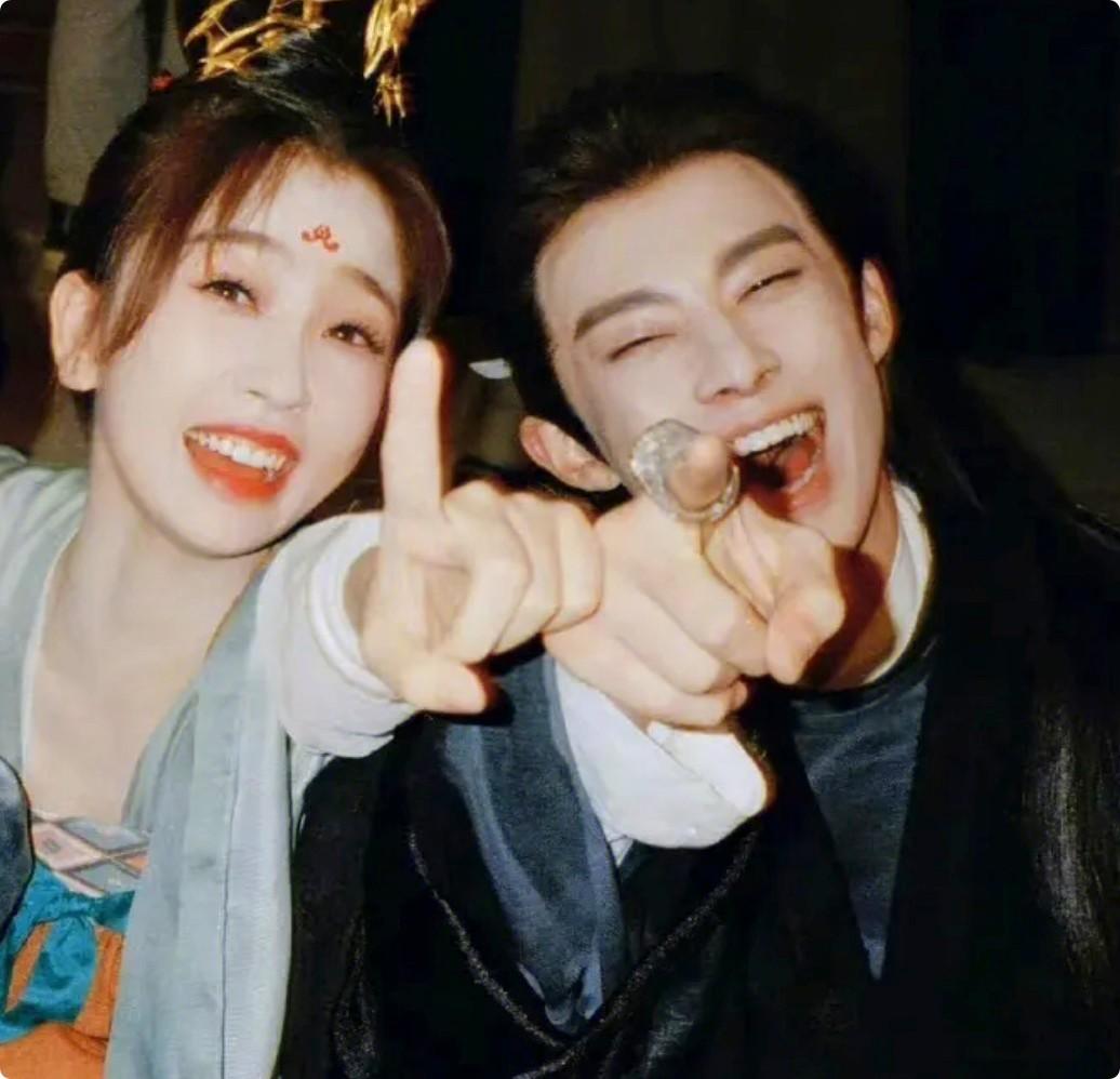 言承旭|46岁言承旭和95后女星演情侣，又是“老少配”