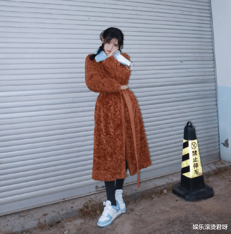 萝莉|御姐身材萝莉脸女星,躲过关晓彤跟陈瑶,我却被田曦薇给惊艳到了