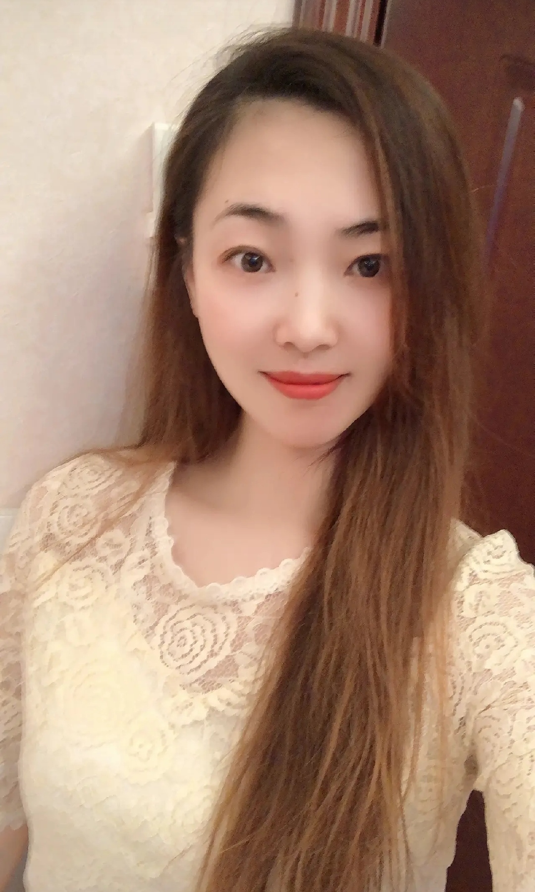 |官藏杀透无印化杀身弱无依的女命