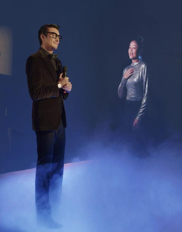 瞿颖|瞿颖:从模特到演员,从歌手到时尚宠儿,如今过的怎么样了呢?