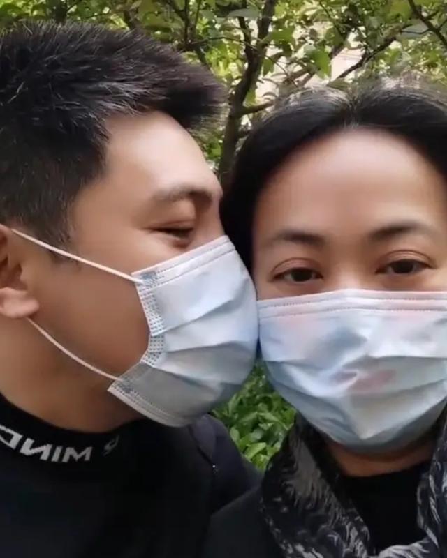 孙涛|“春晚专业户”孙涛事业成功，得感谢望子成龙的严父与旺夫的娇妻