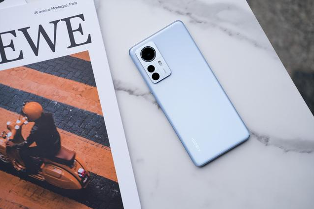 小米科技|小米12Pro驯龙高手：年度旗舰性能天花板，跑分破百万