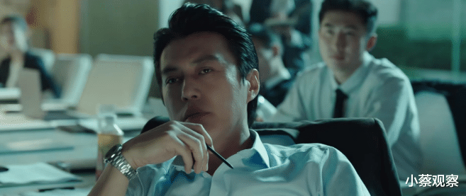 靳东|2023开年演技大赏,老戏骨遭质疑,是能力不足还是剧本限制?