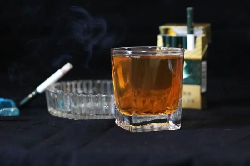 牙齿|心脑血管病越来越多,哪些因素对血管不利?保护血管的方法请收下