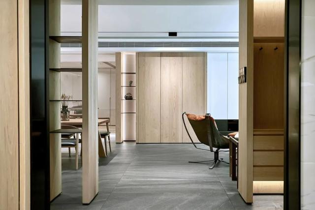 228㎡现代简约,净白墙面+木饰面,满屋简约舒适感