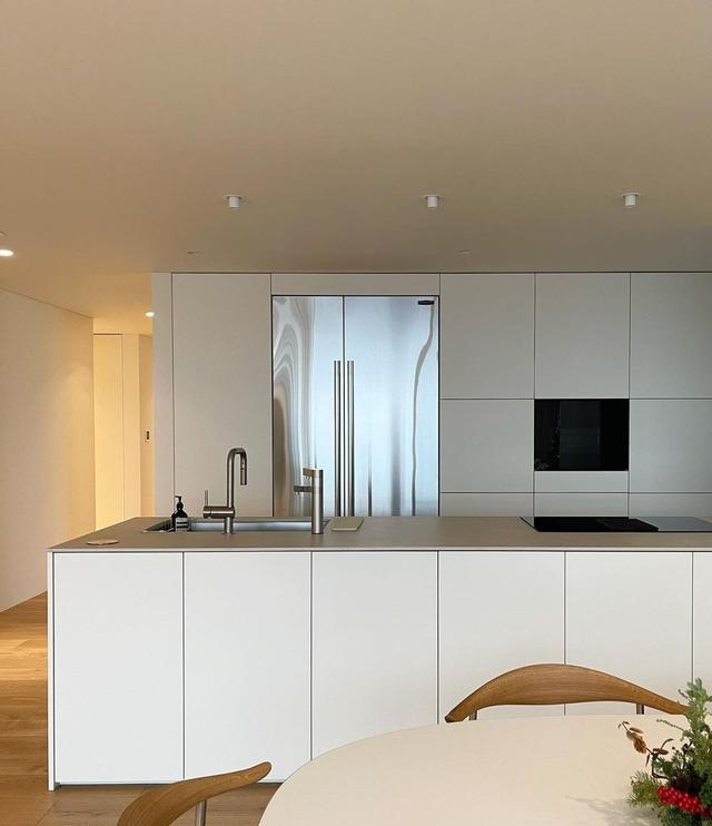 听我的,新家就装极简风!显大家务活省一半,关键住着真的很舒服