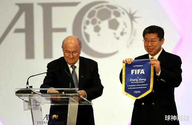 曼联|待官宣！2023年亚洲杯举办国基本确定，亚足联如释重负地笑了