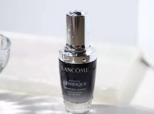 护肤品 别让你的脸毁在25岁！用对护肤品，让你永葆青春