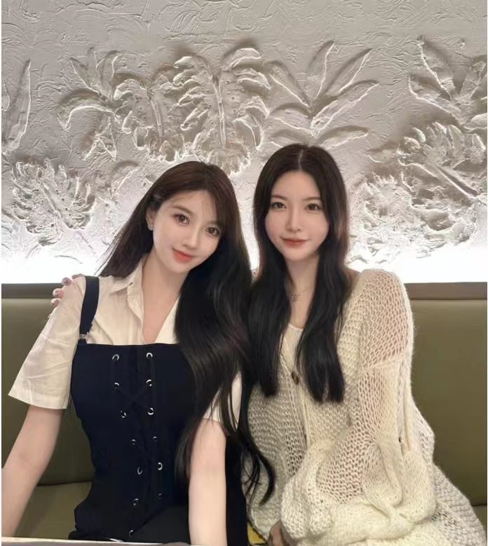 黄晓明|黄晓明与叶珂恋情遭曝光!一同现身展会,女方身材姣好长相漂亮