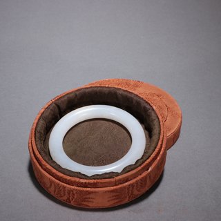 |和田白玉圆条手镯