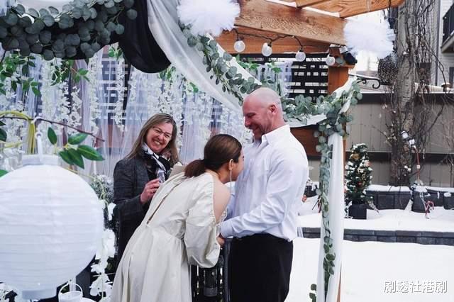 鞠婧祎|恭喜!香港知名女歌手在国外低调结婚,圈内好友越洋视频见证爱情