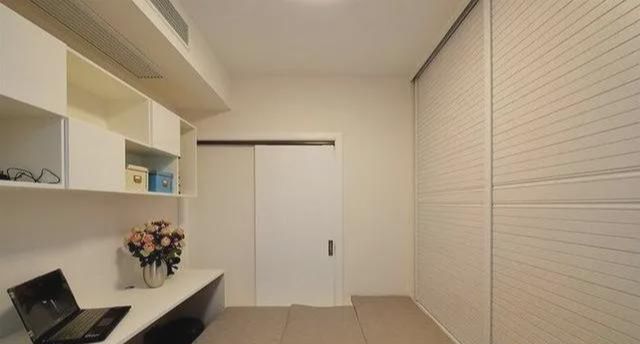 新房装修砸了几十万，晒朋友圈都夸土豪高大上，心里倍儿有面子！