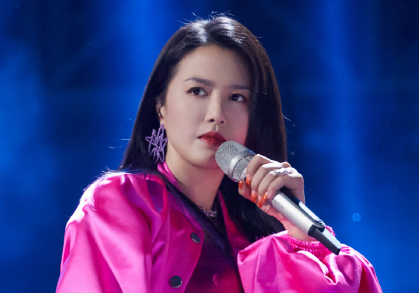 王心凌|《乘风破浪》成团夜最尴尬的人是谁?王心凌得冠军的表情引关注