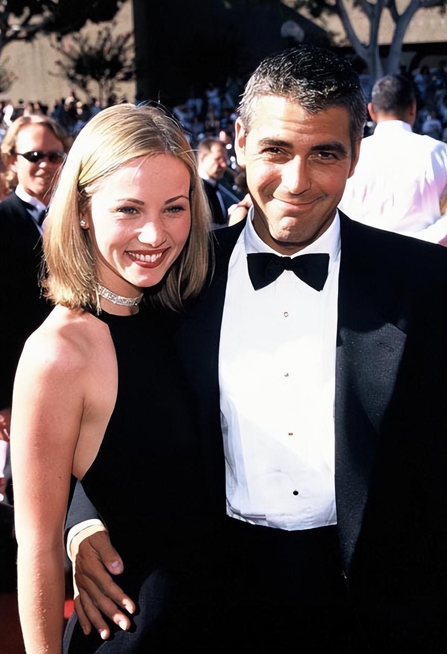 乔治·克鲁尼|最性感男人乔治·克鲁尼：交往21个女友，娶小17岁娇妻，身家16亿