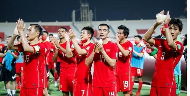 国足|中沙之战平局收场，国足到底有哪些得失？