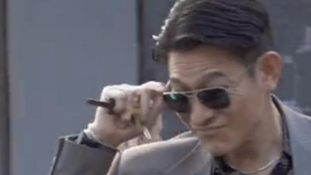 刘德华|《莫斯科行动》青岛杀青，刘德华西装墨镜造型太帅，黄轩首演反派