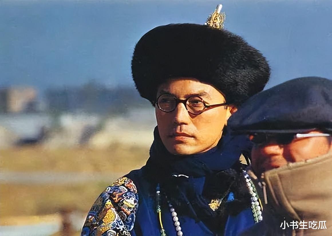 尊龙|美男尊龙:孤儿出身长了一张混血脸,70岁优雅变老,走后不要墓碑